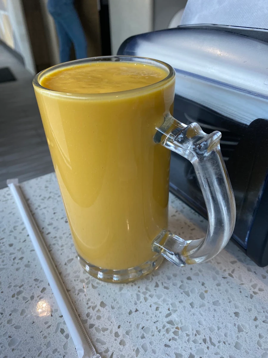 Mango Lassi, Flavo Grill Restaurant