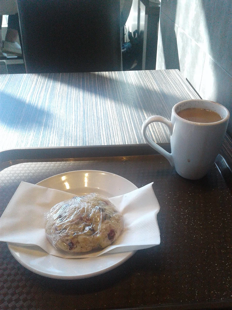 Café Et Galettes Au Caneberge Et Chocolat Noir