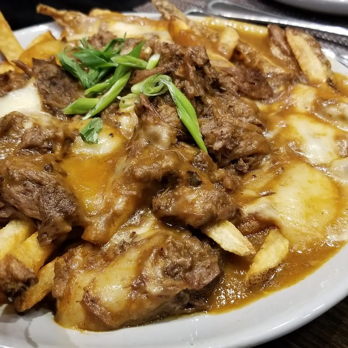 Slow Pot Braised Short Rib Poutine