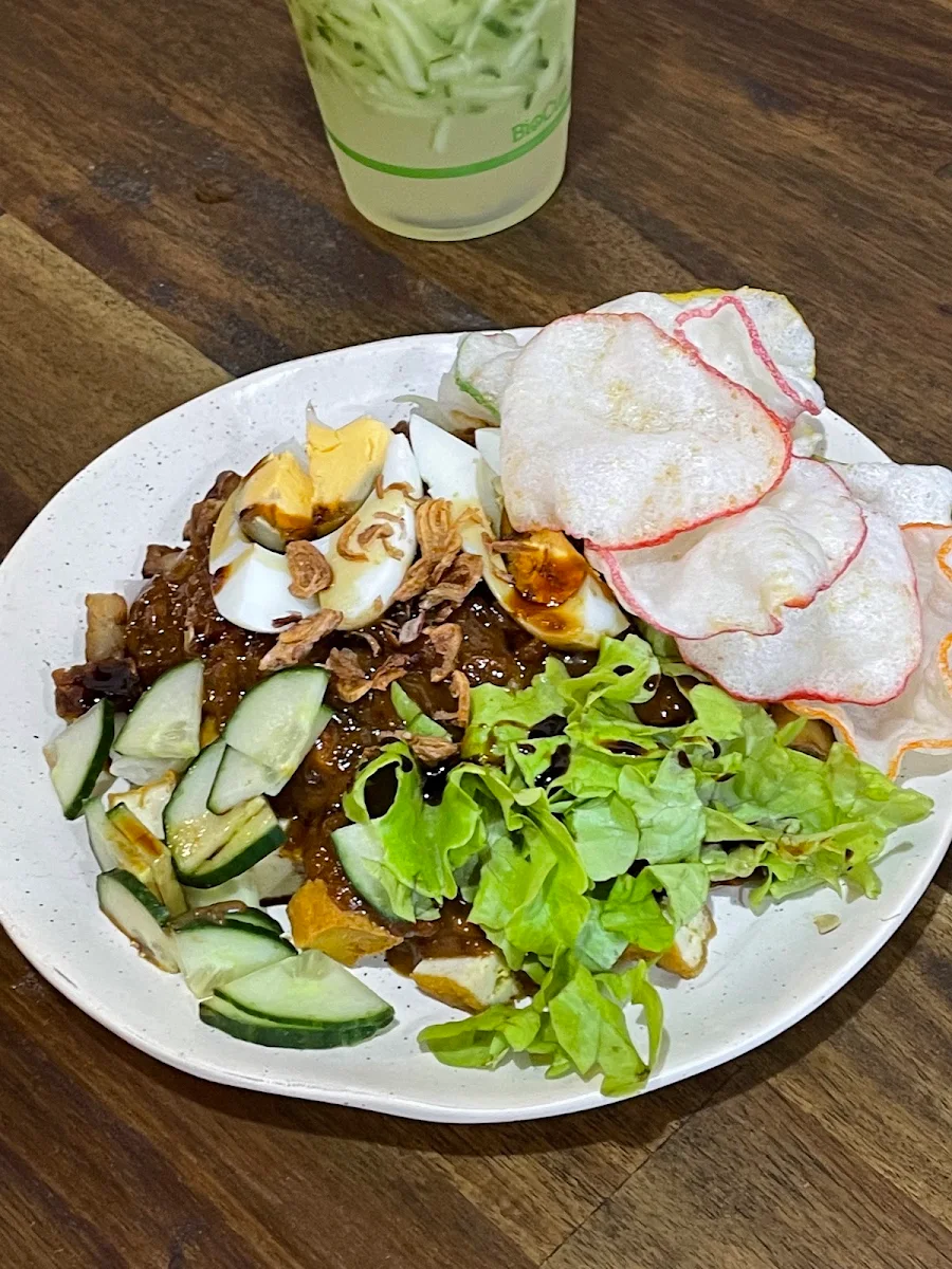 Gado-Gado Steamed Veggie Salad with Peanut Sauce