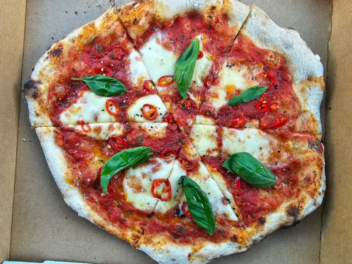 Highlights, Hepburn Pizza