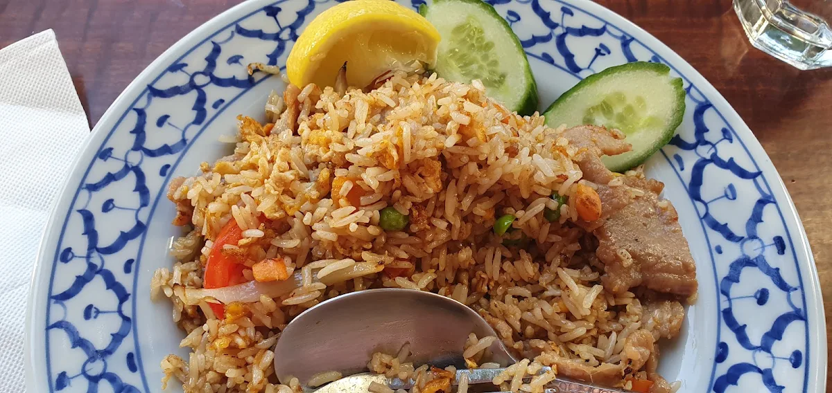Kao Pad Moo