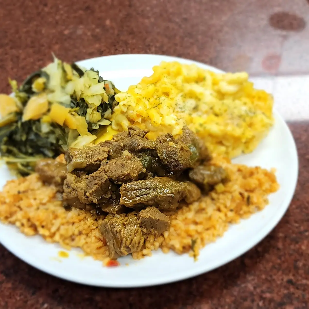 Stewed Beef Mac&Cheese Collard Greens Yams