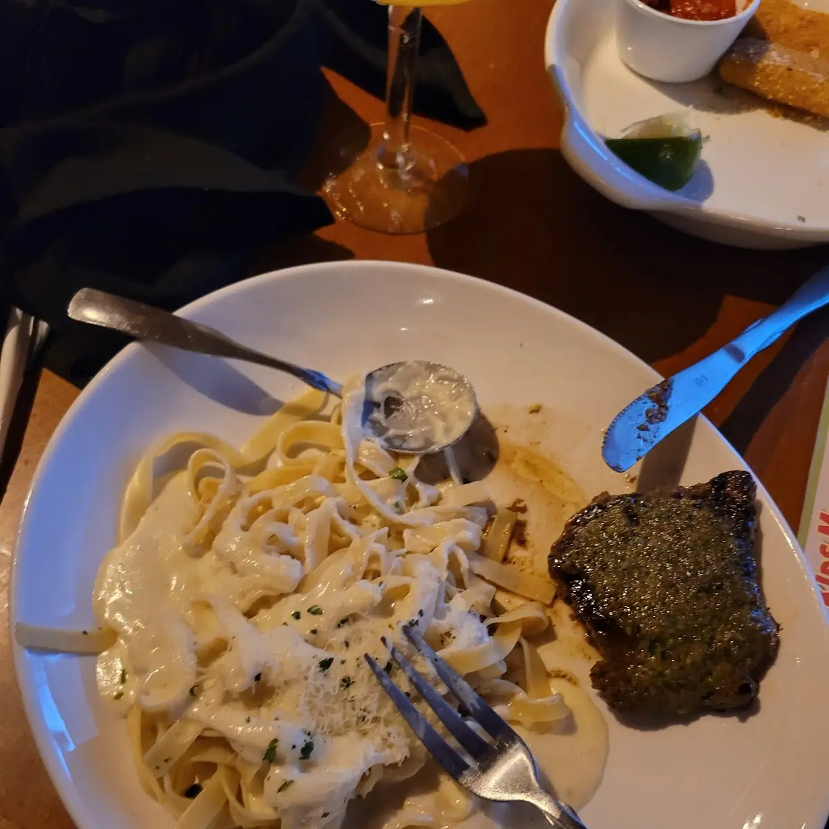 Steak Gorgonzola Alfredo