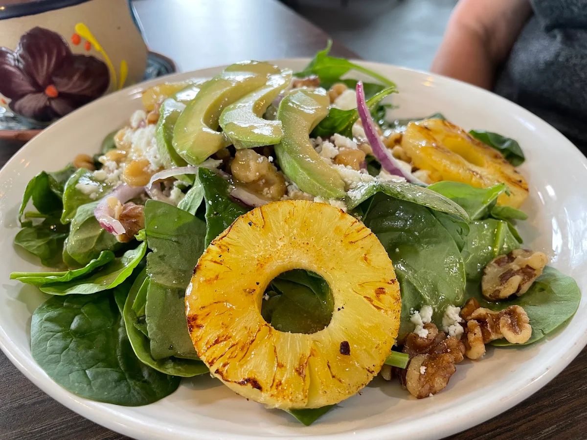 Grilled Pineapple and Avocado Salad