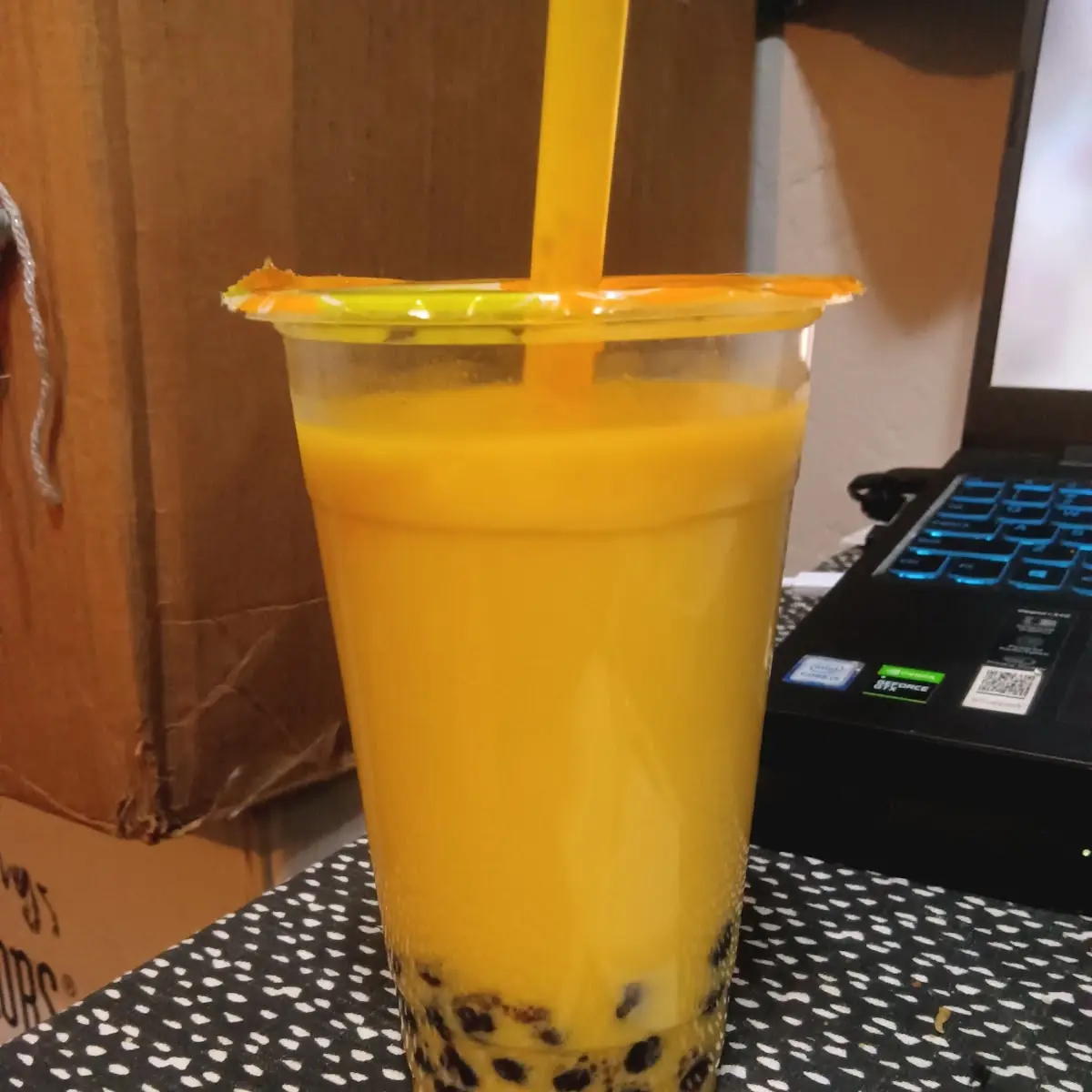 Mango Green Tea Milk Tea with Tapioca