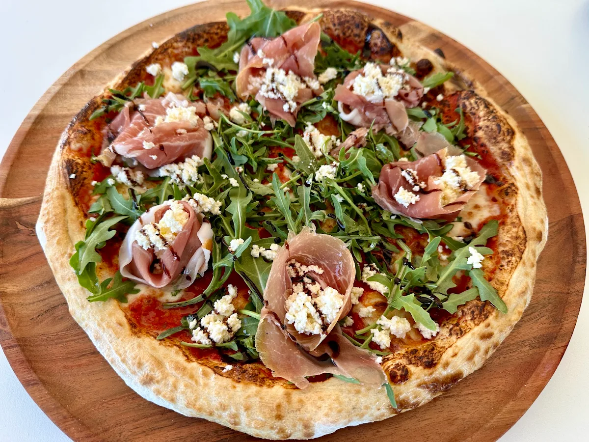 Highlights, Alessio's Pizza