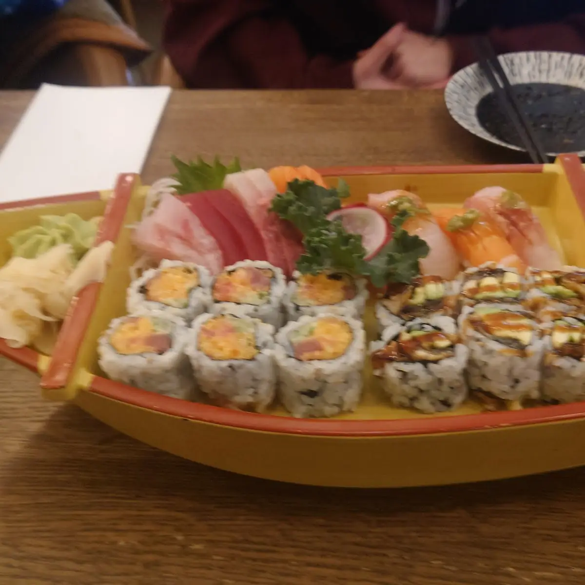 Sushi Boat 1