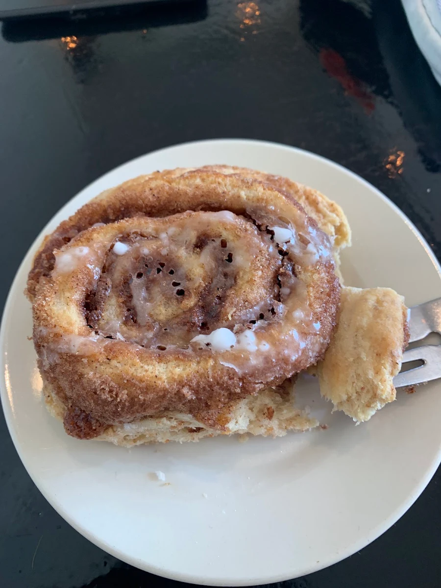 Vegan Cinnamon Bun