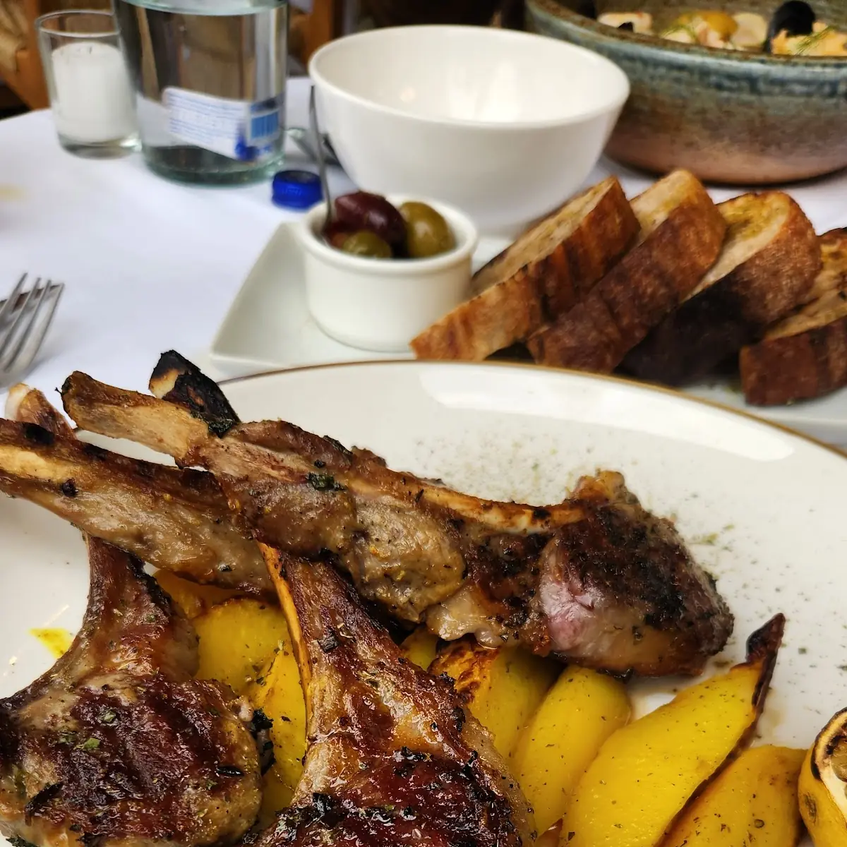Lamb Chops with Roasted Potatoes
