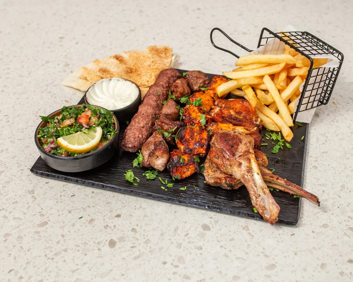 Mega Mixed Grill, Levant Chicken