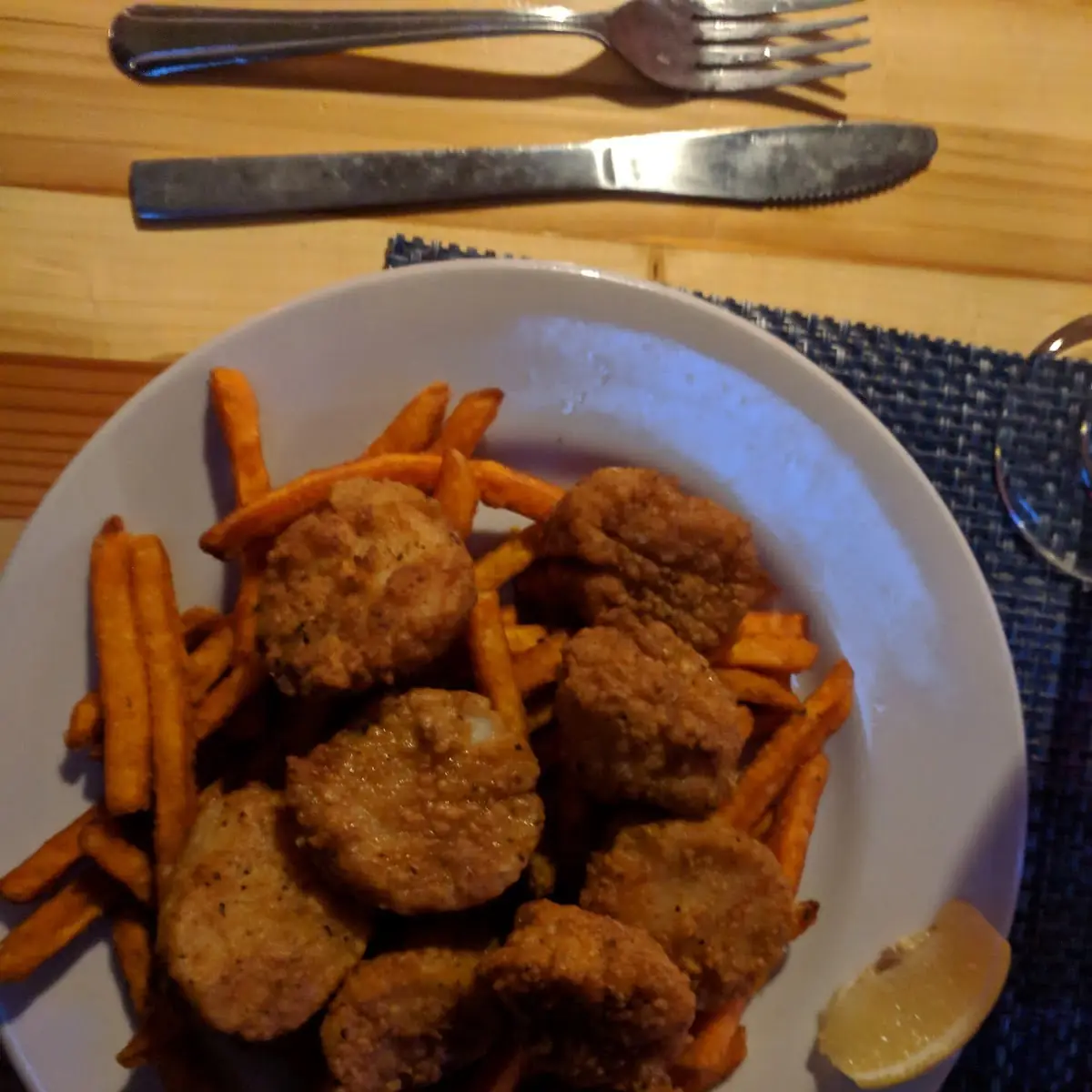 Fried Scallops with Sweet Potato Fries