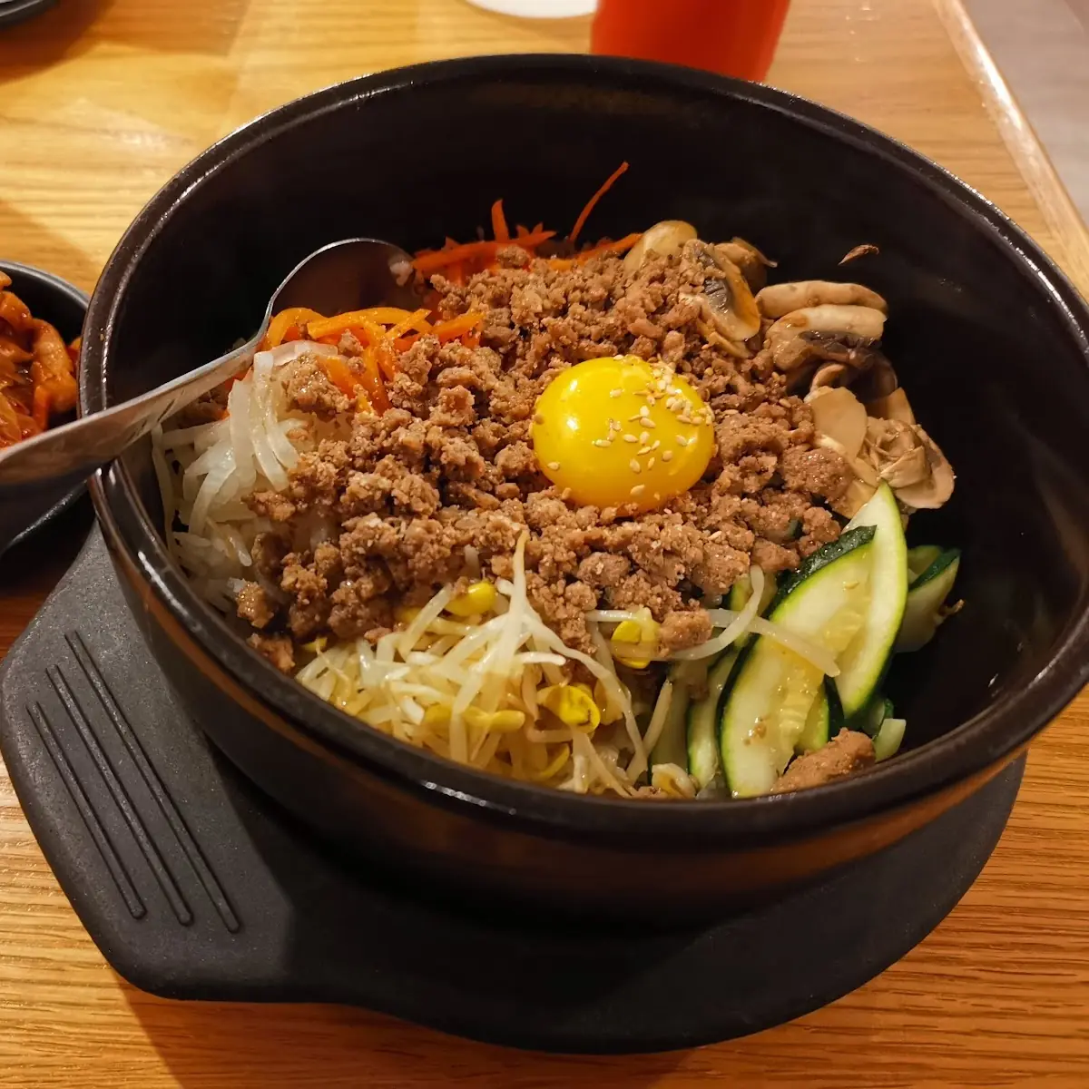 Na Hot Stone Beef Bibimbap