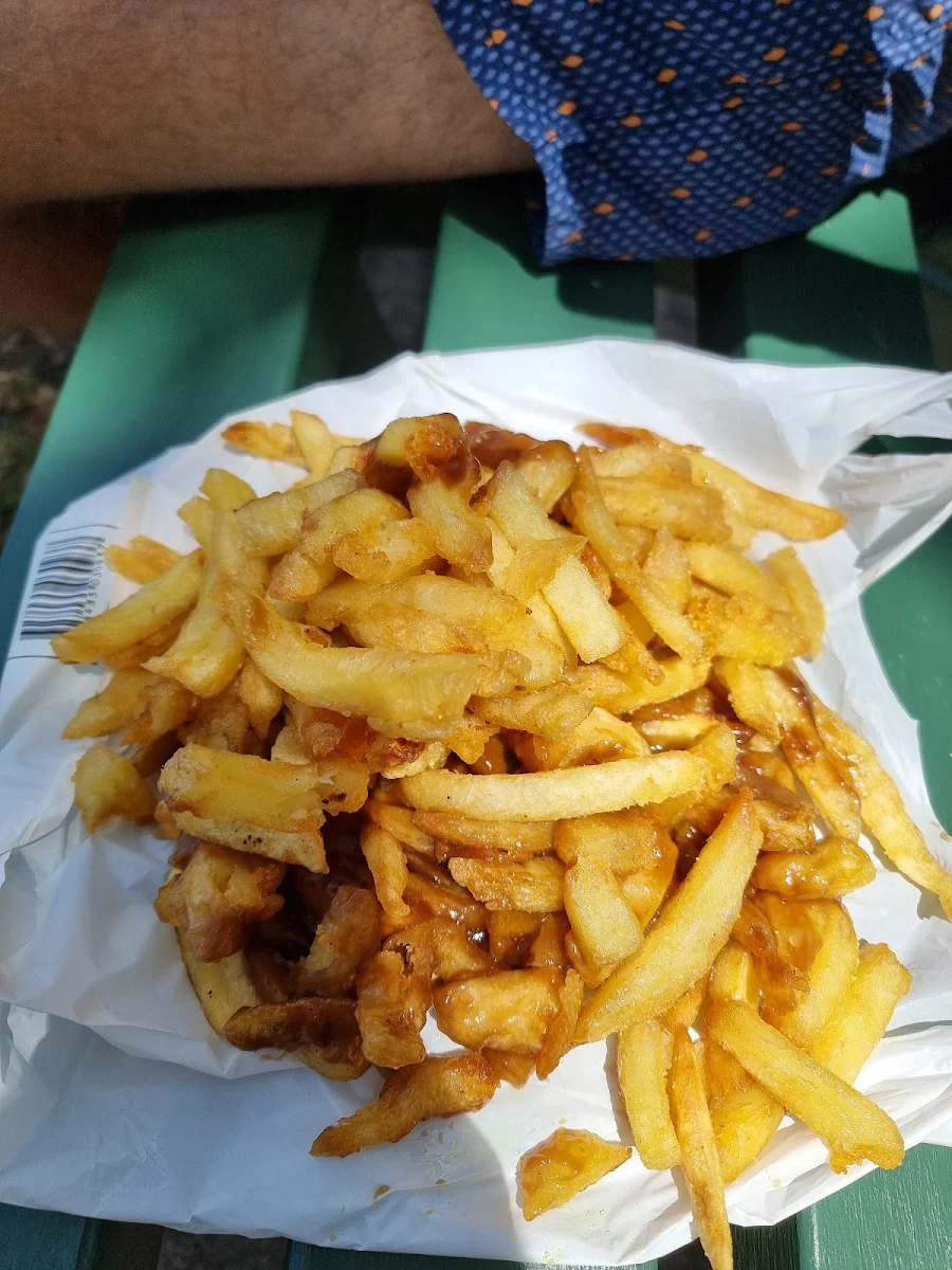 Chips with Gravy, Arcadia Take Away & Coffee Lounge