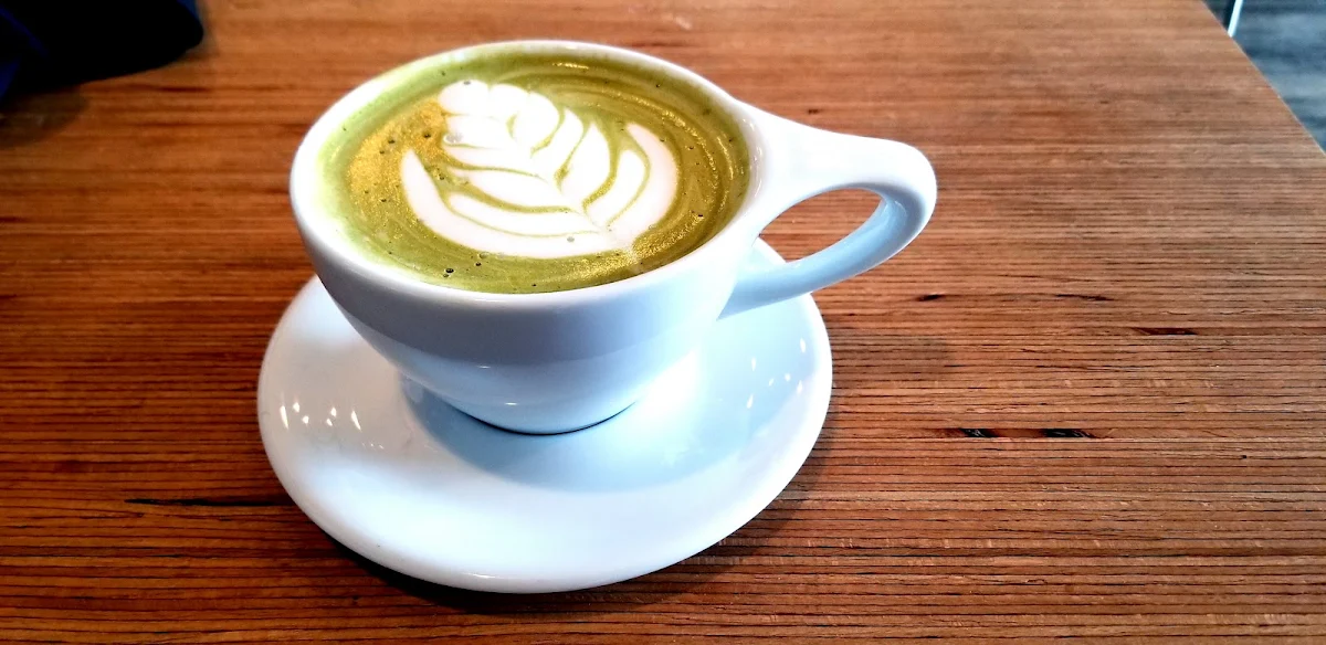 Matcha Latte with Almond Milk