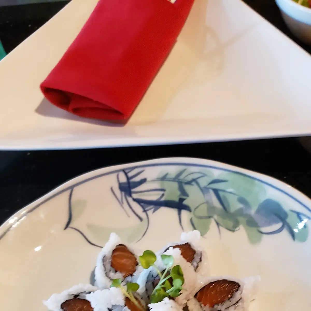 Salmon Roll