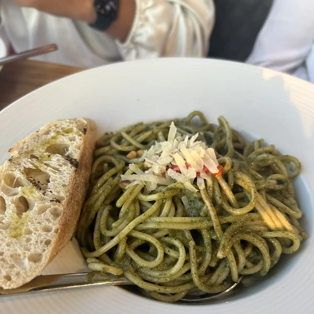Linguine Pesto