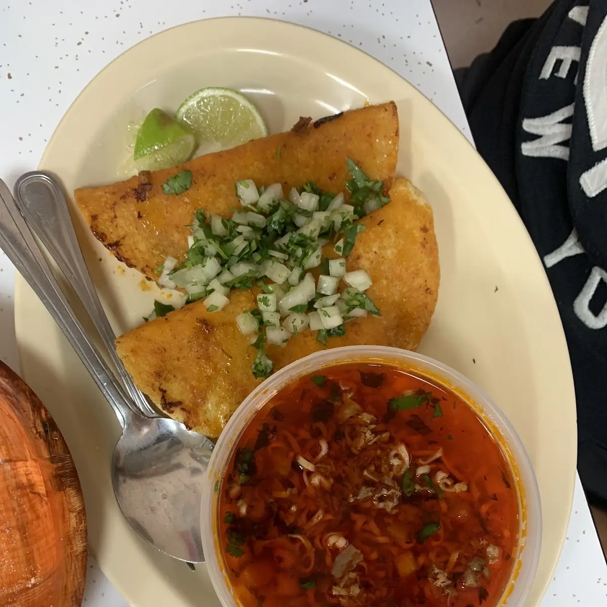 Birria Tacos Y Sopa