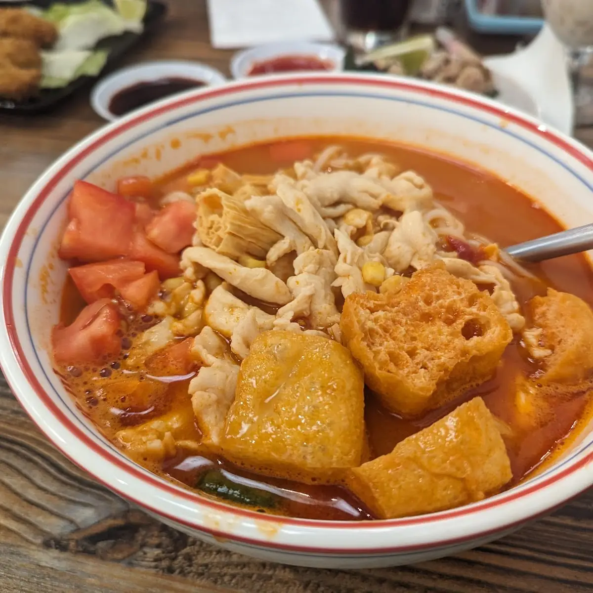 Tomato Chicken Rice Noodles