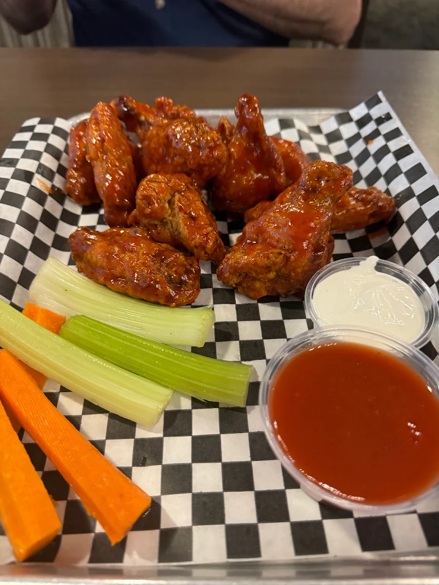 Bayou Boneless Wings