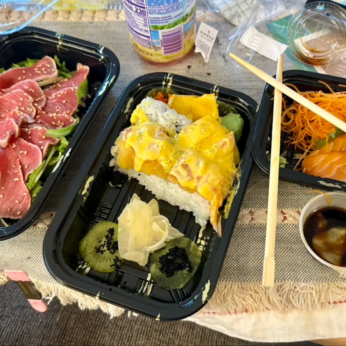 Tropicana Roll