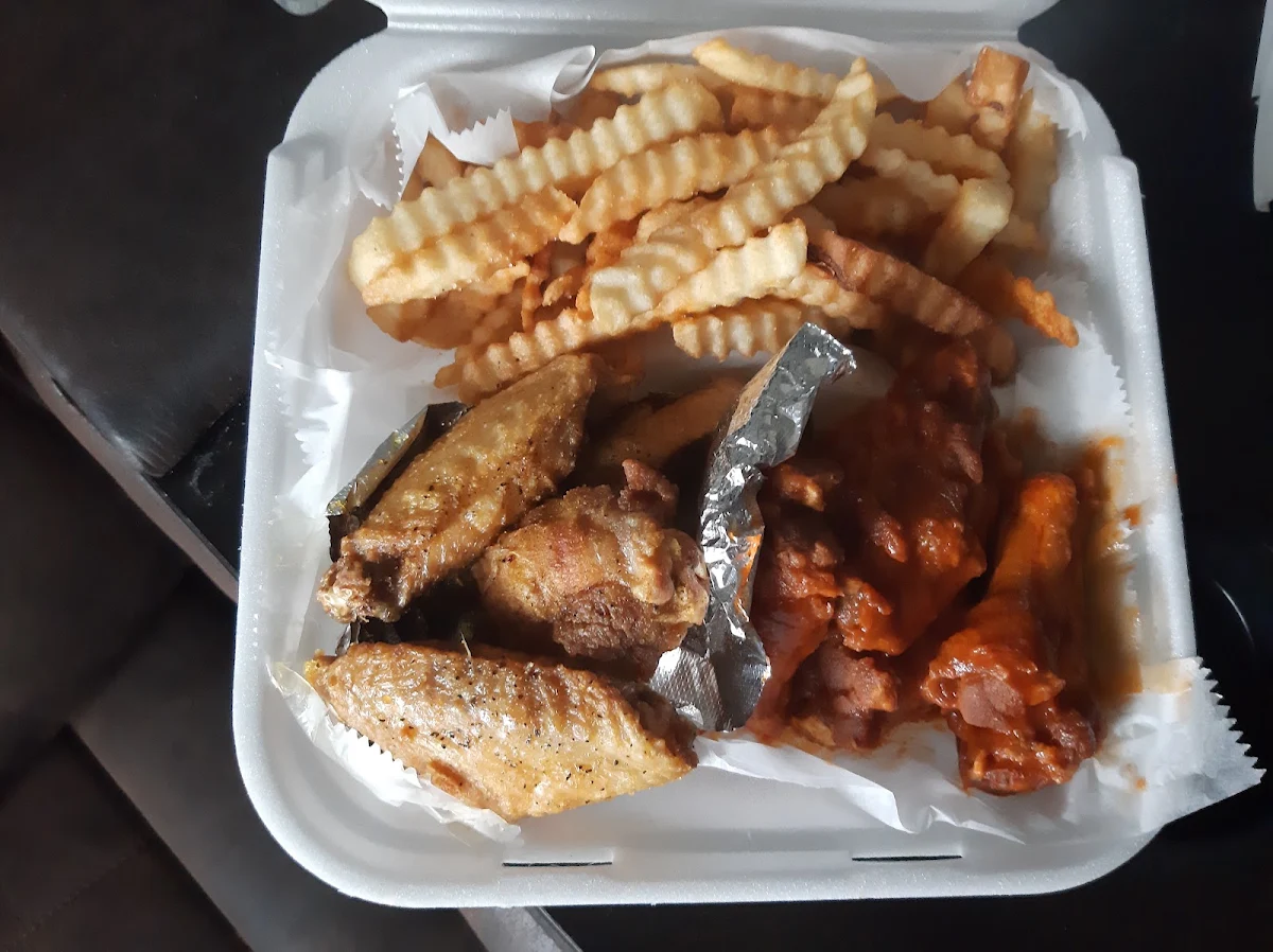 Mild Hot Wings with Lemon Pepper