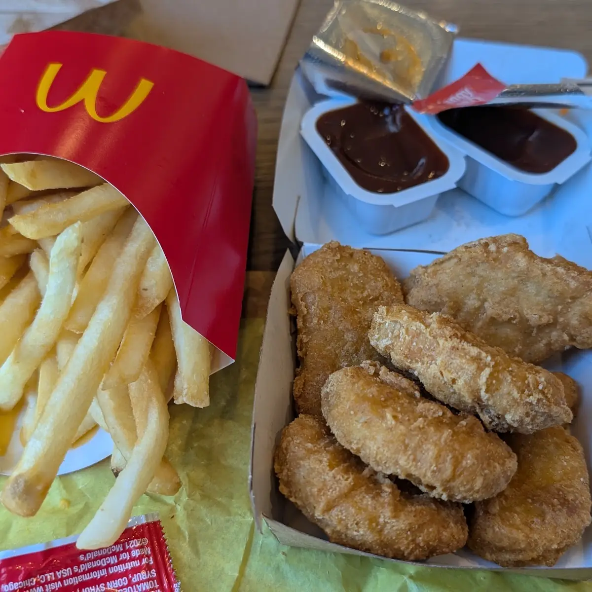 40 PC Chicken Mcnuggets & 2 Large Fries