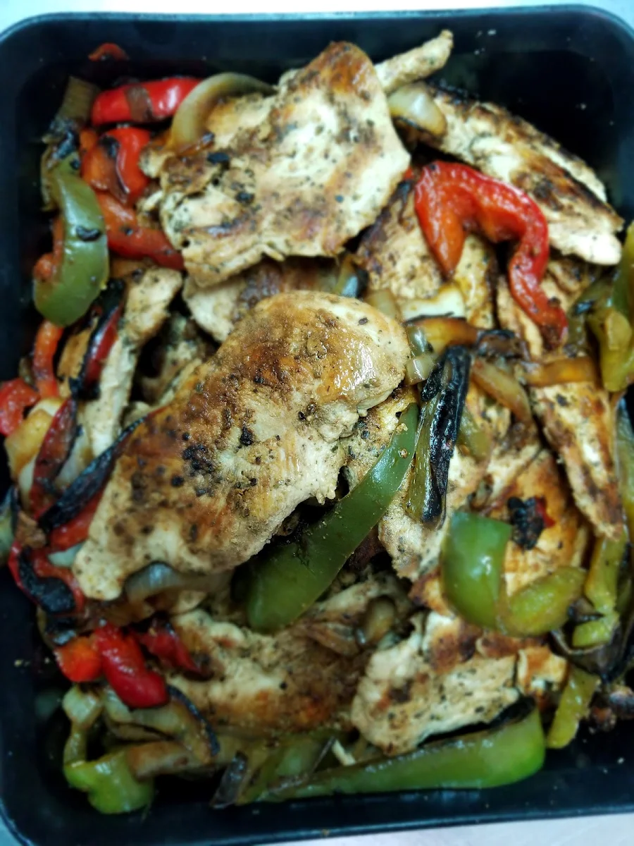 Grilled Chicken Pasta Salad
