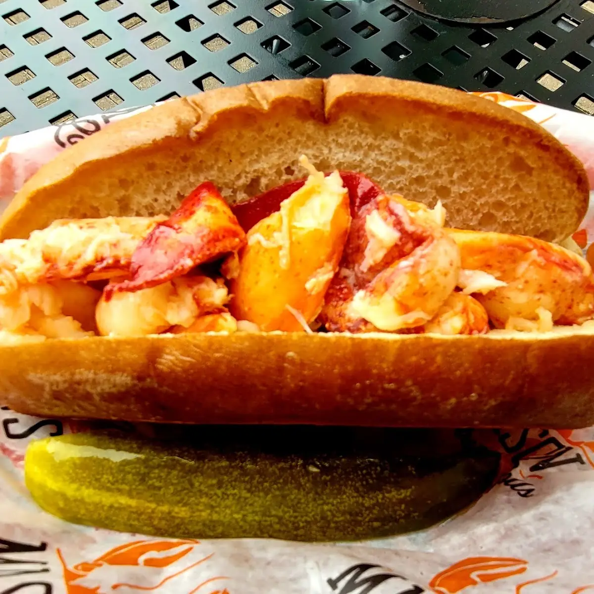 Classic Lobster Roll