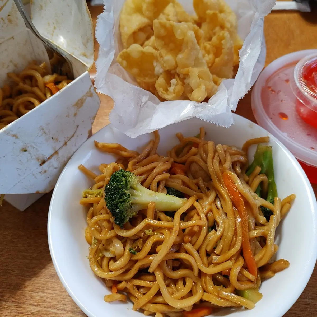 Vegetable Lo Mein