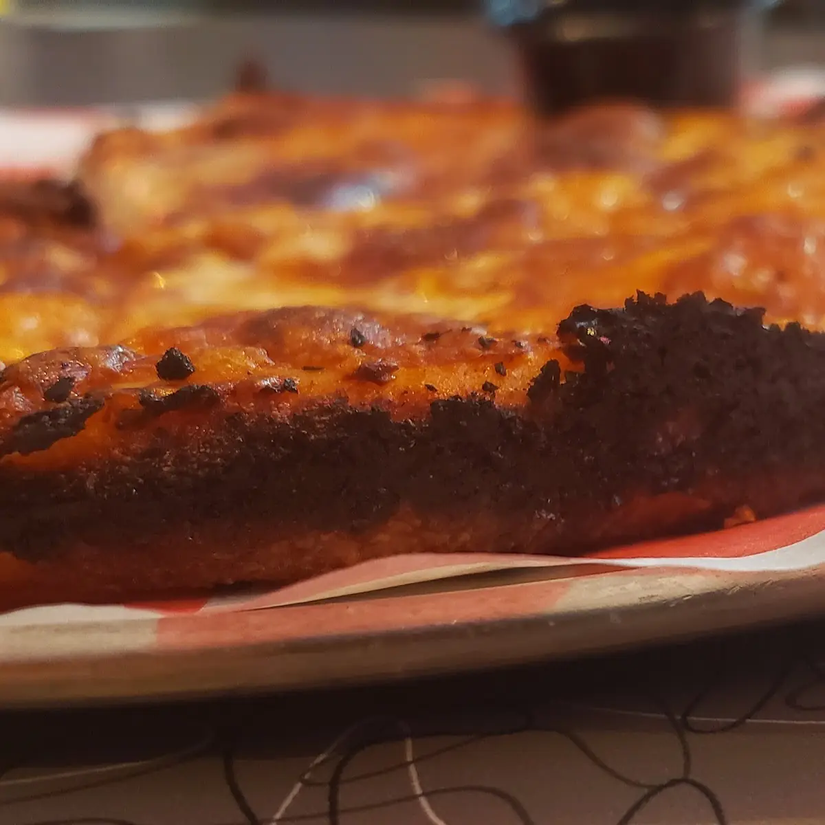 Ryal Side pizza