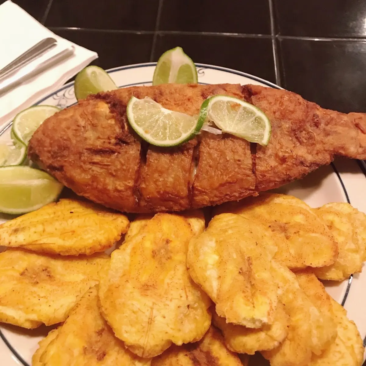 Fried Fish with Green Plantains