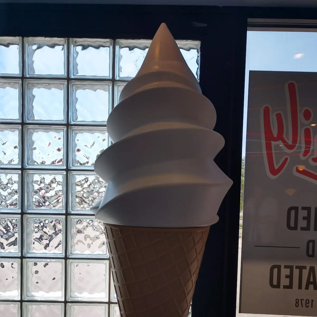 Vanilla Cone Lowfat