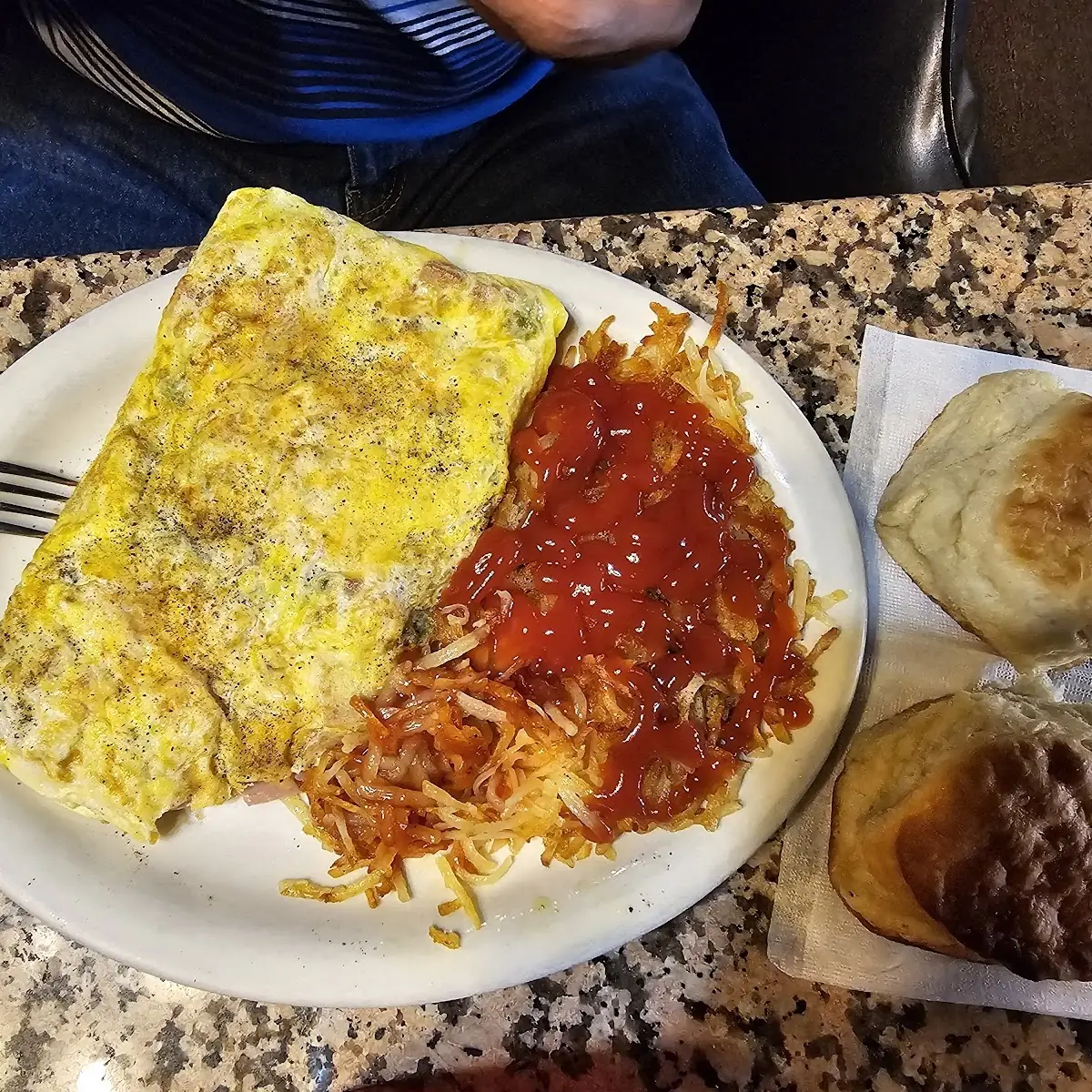 Western Omelette with Hashbrowns