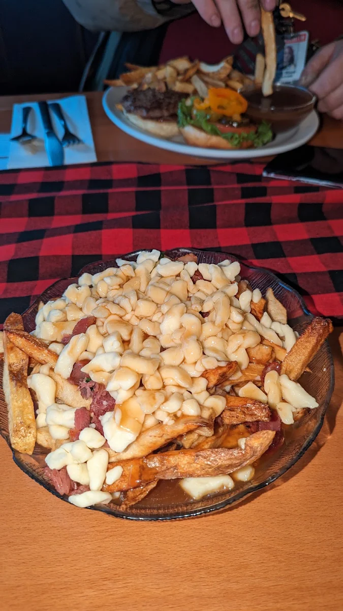 Deli Poutine, Papa Franco's