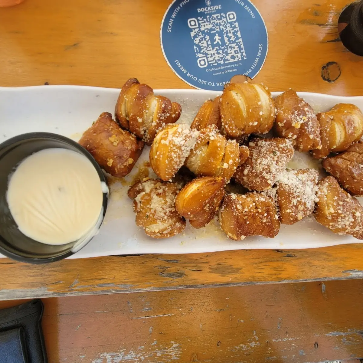 Garlic Parmesan Pretzel Bites