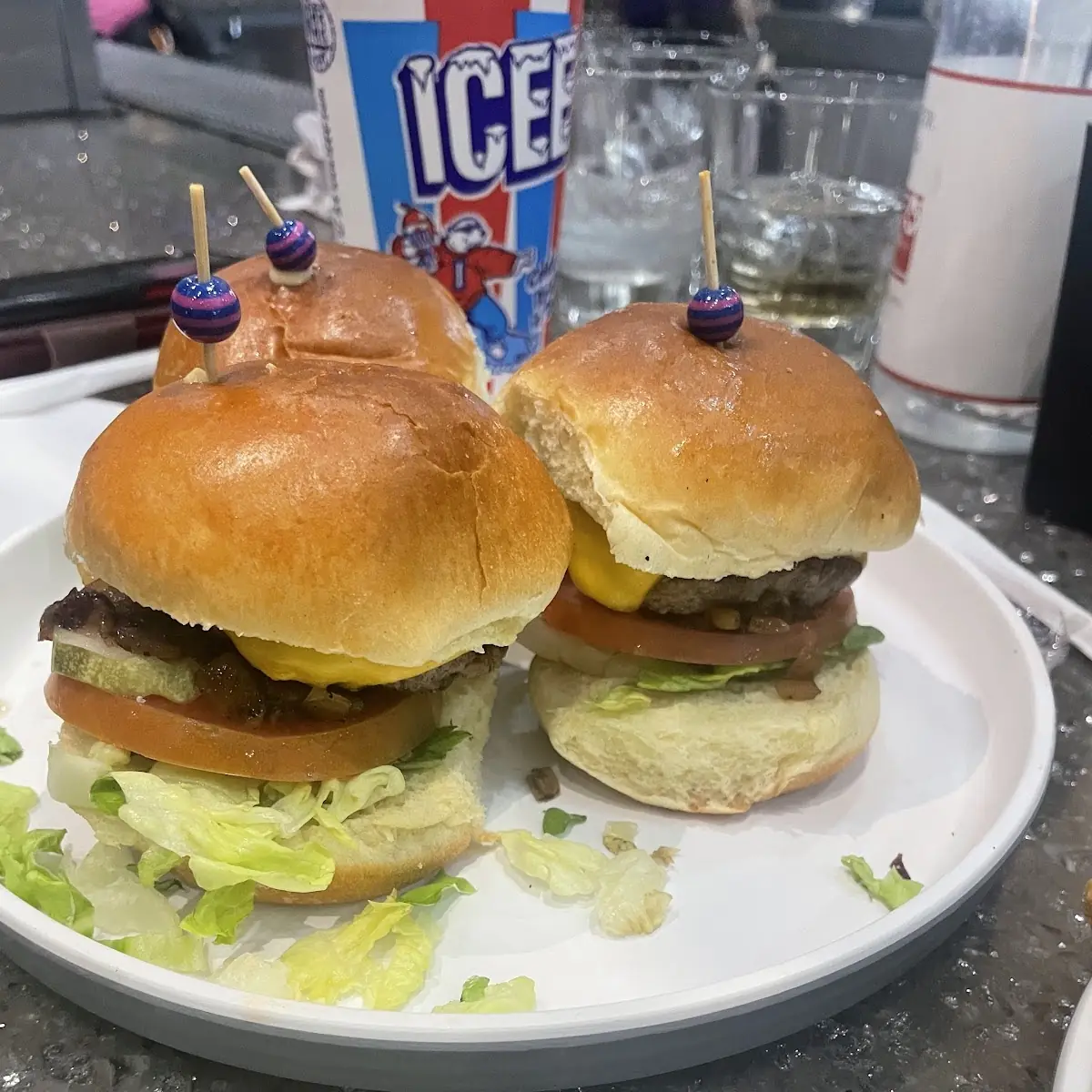 HONEY BBQ BACON BURGER