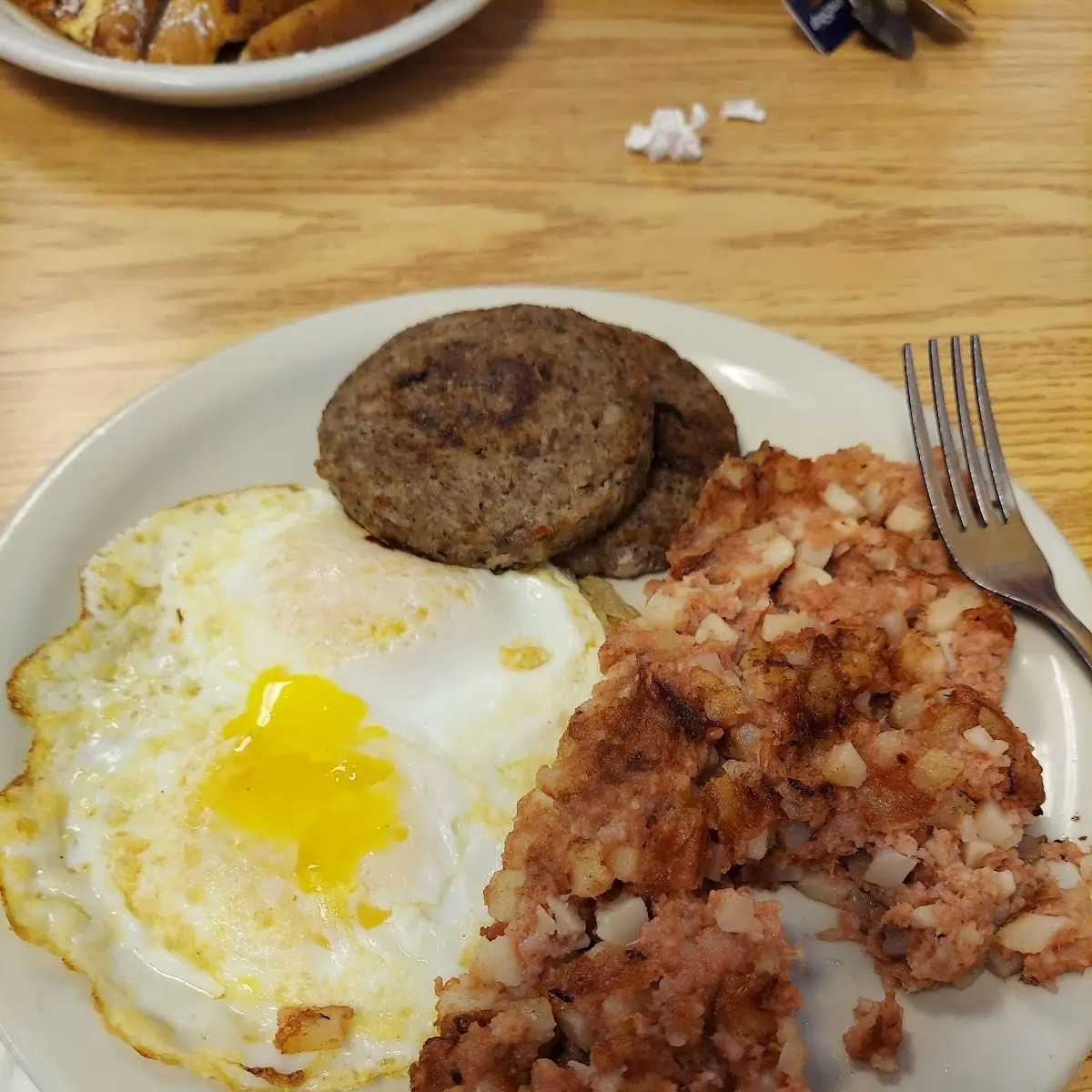 Corn Beef Hash and Eggs and Toast