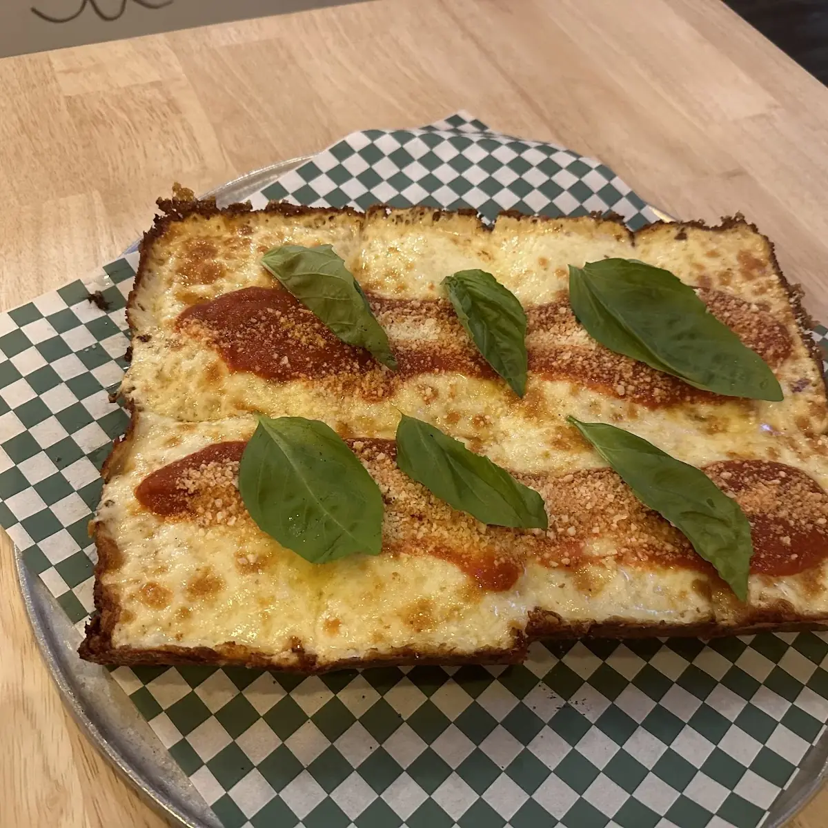 Detroit Style Pan Pizza