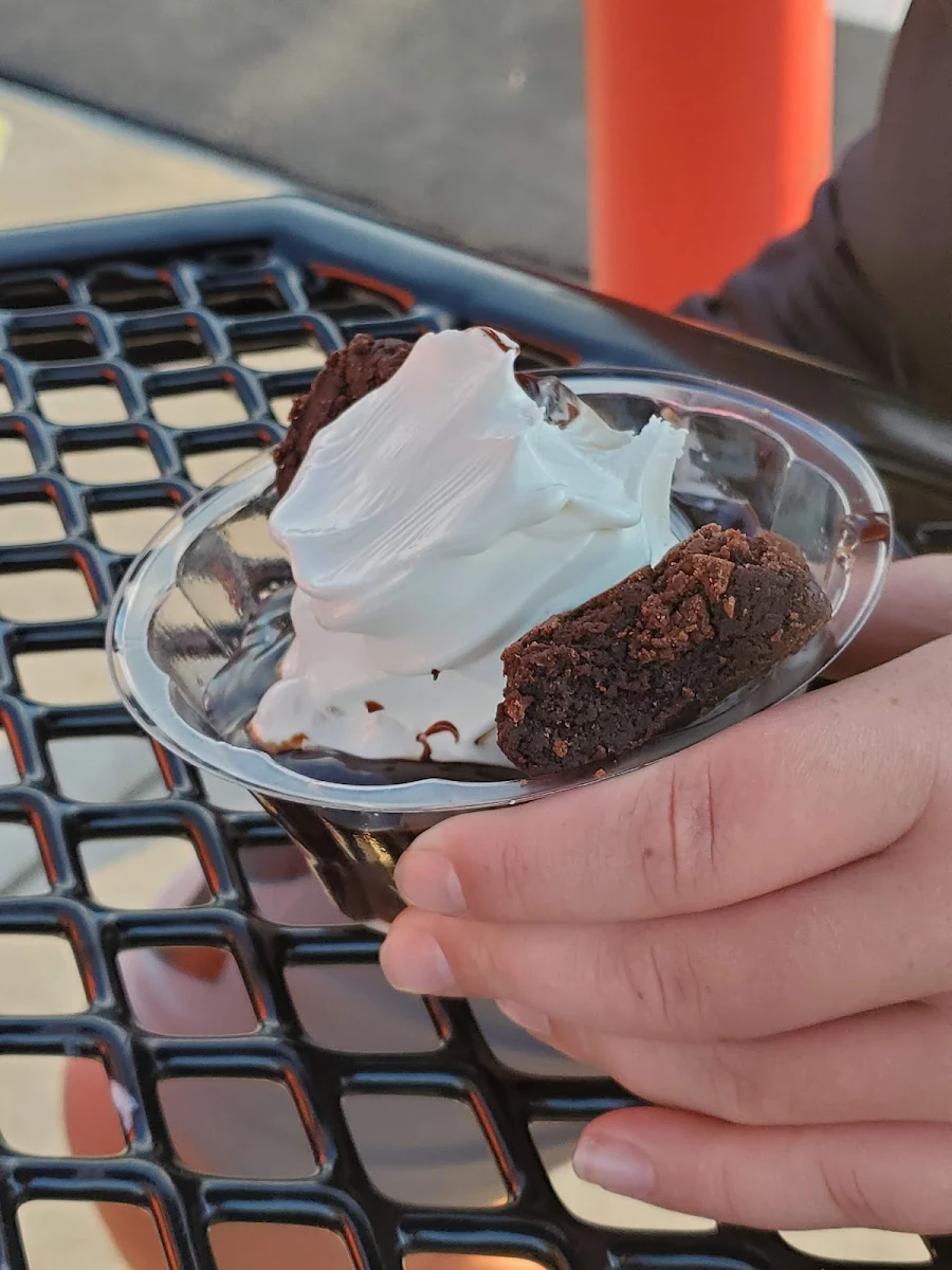 Dirt Sundae