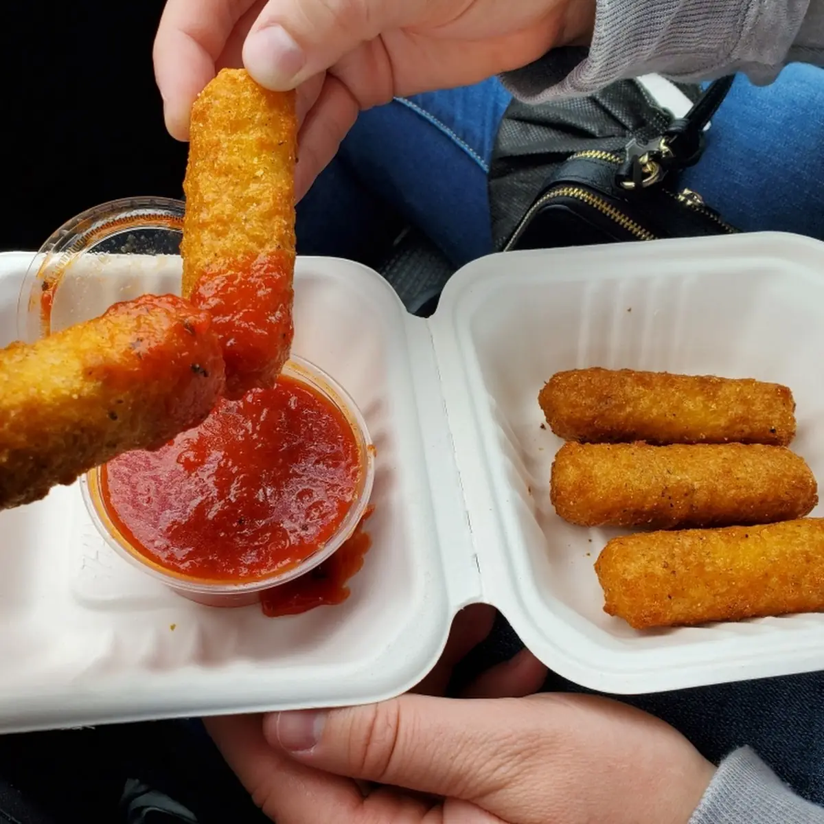 Mozzarella Sticks