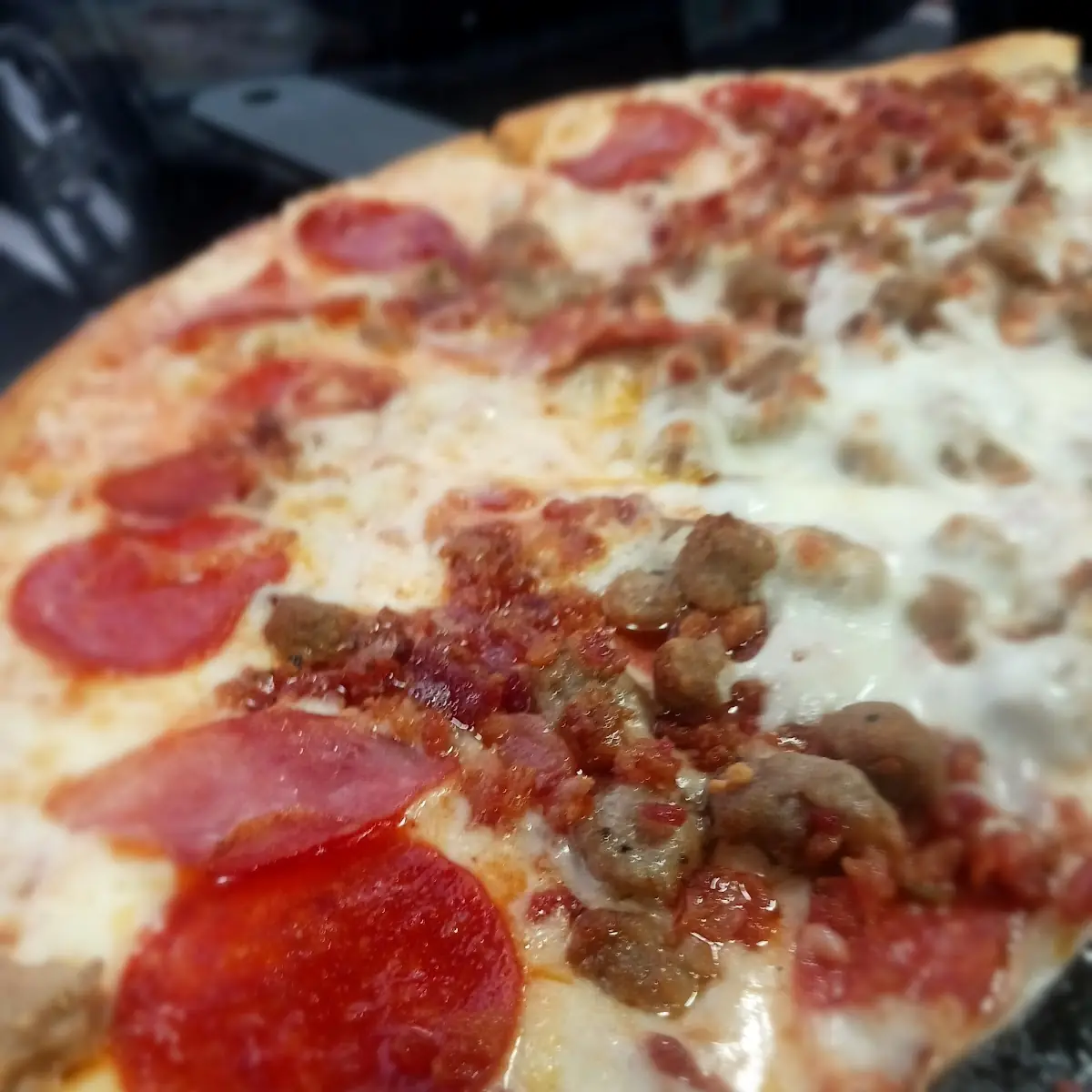 Meat Lovers Pizza 18 Jumbo