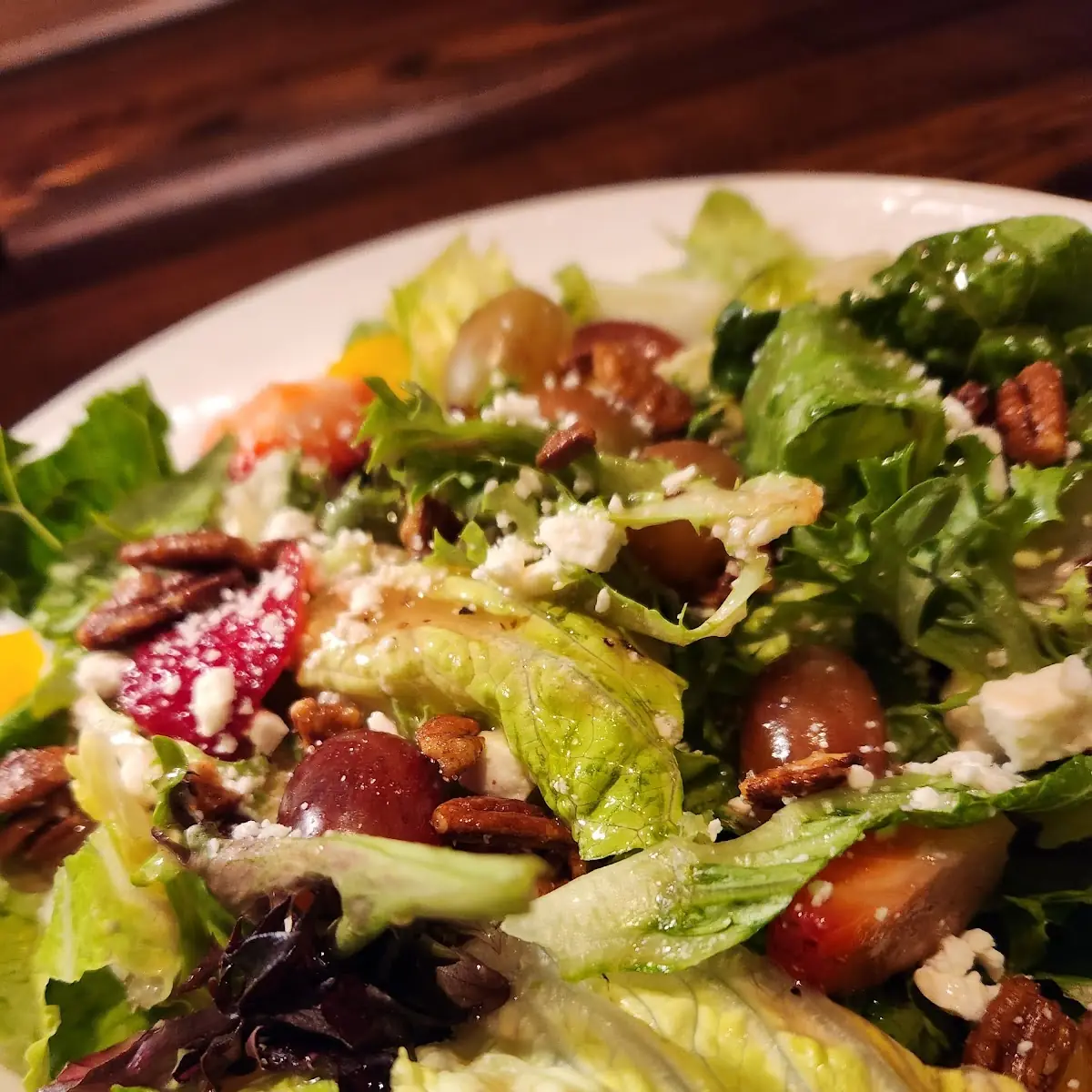 Strawberry & Pecan Salad