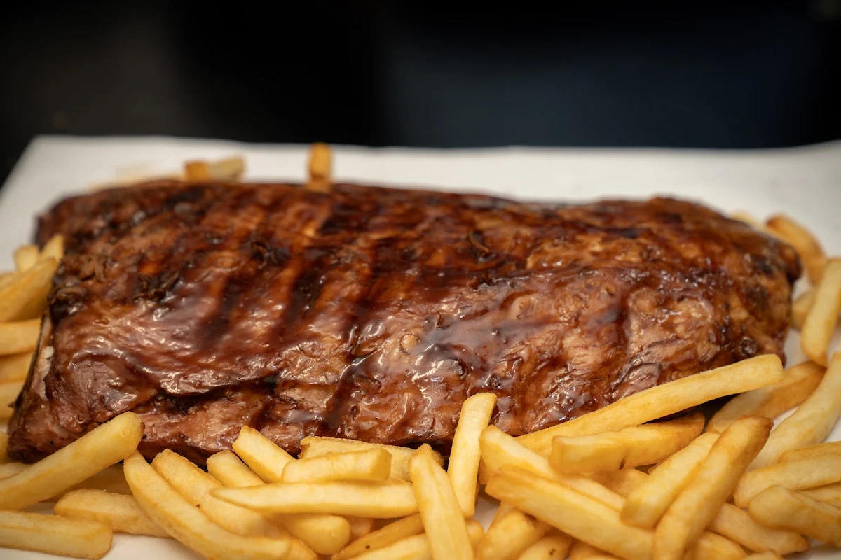 Highlights, American Slice and Grill