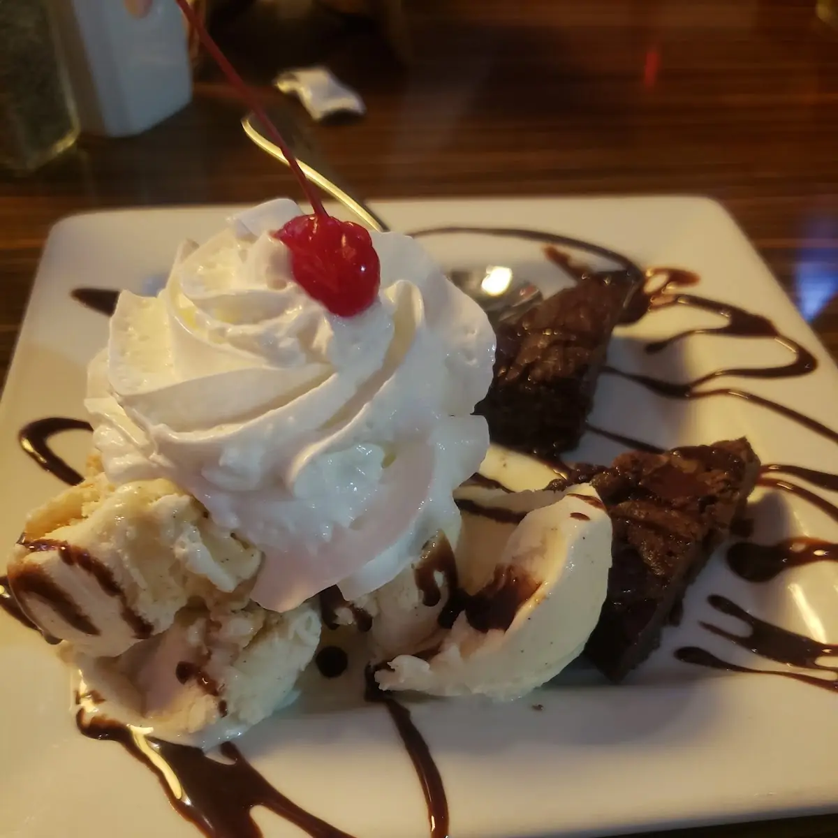 Brownie Sundae