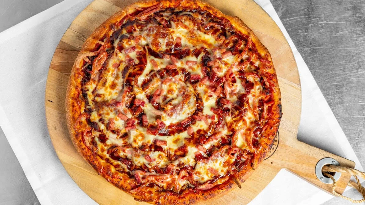 Highlights, Santos Pizza