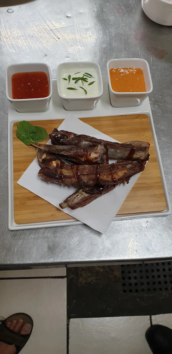 Ribs, Santos Pizza