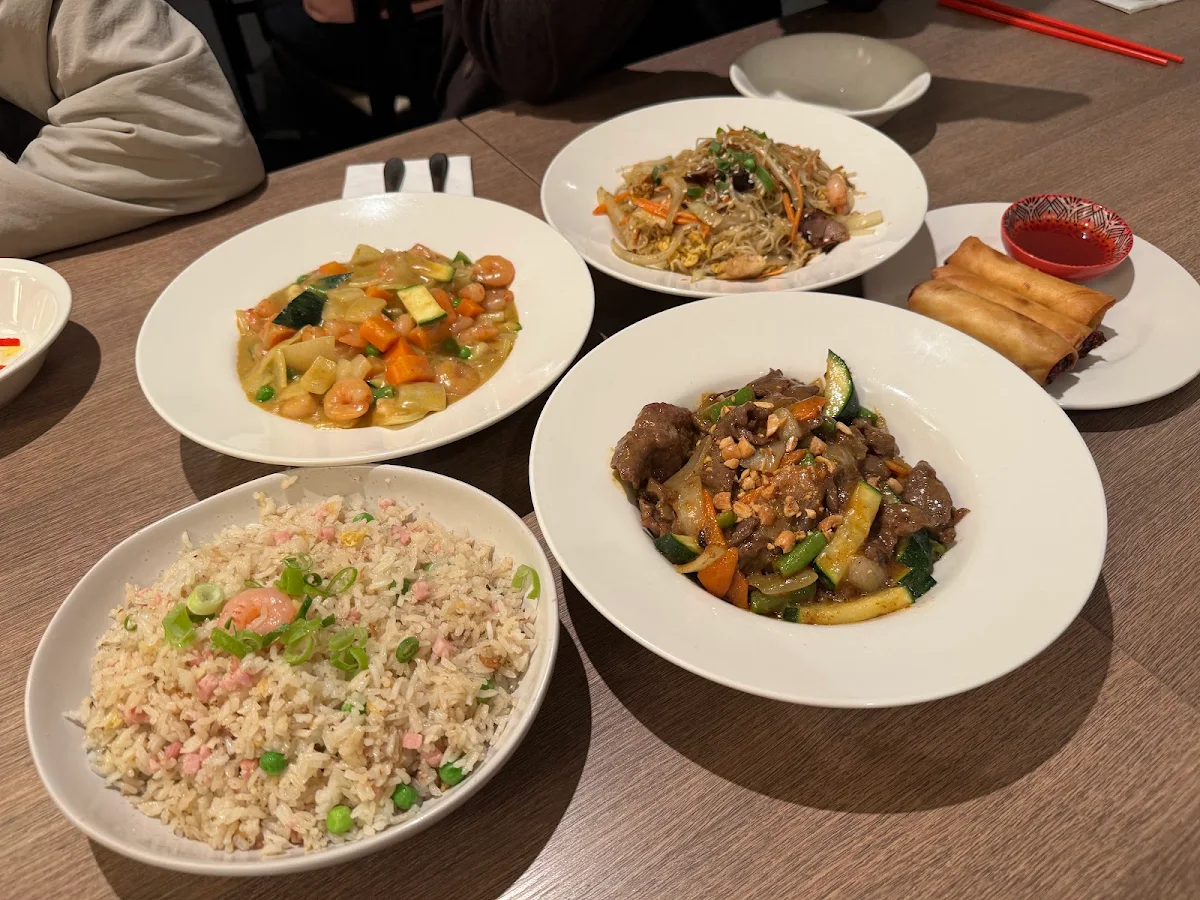 Highlights, Tian Restaurant