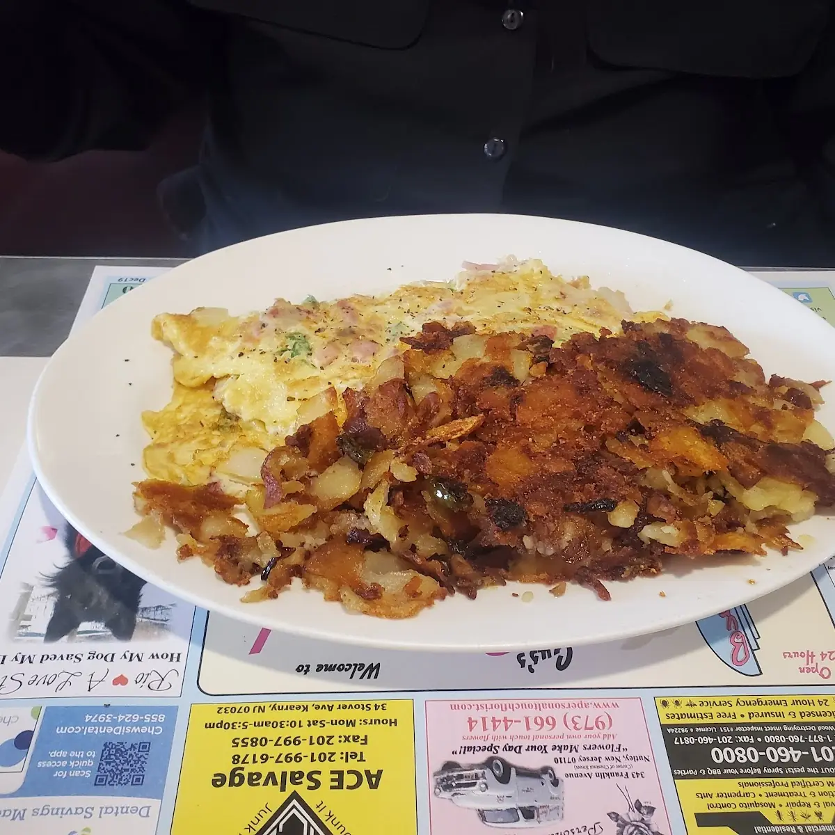 Omelet with Hash Browns