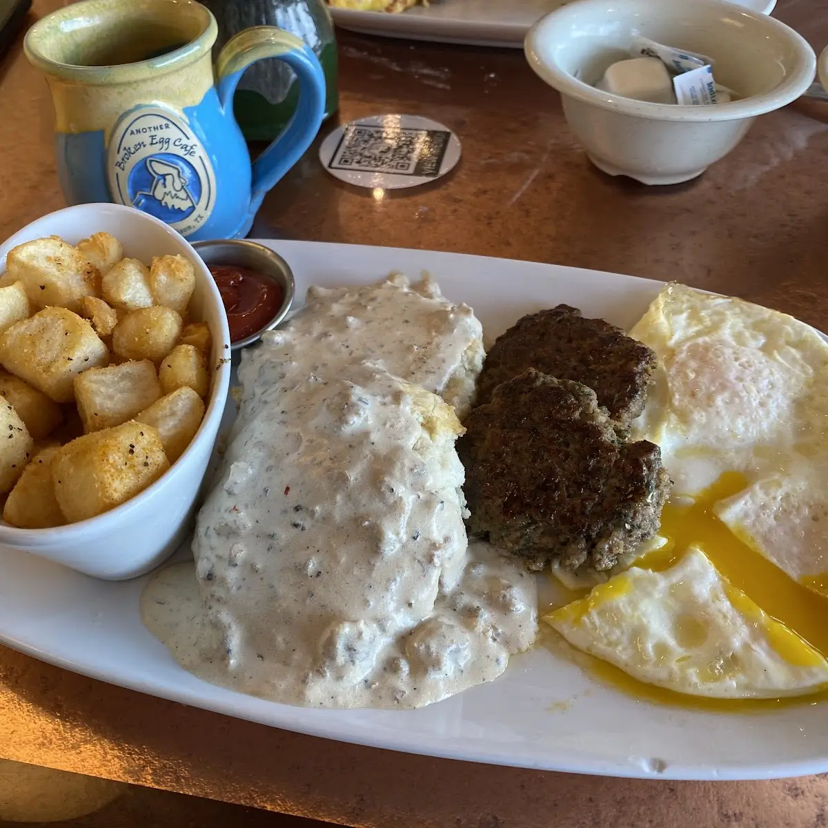 Biscuits & Gravy Platter